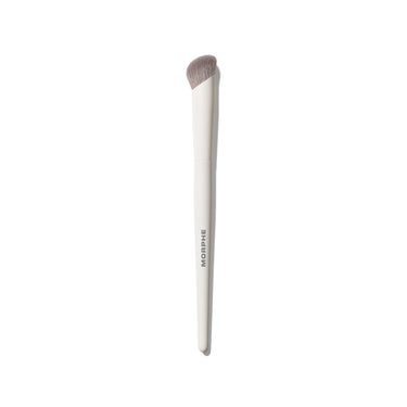 M132 Angled Concealer Brush | M132 Angled Concealer Brush