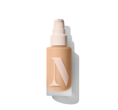 Lightform Extended Hydration Foundation {Medium 12W}