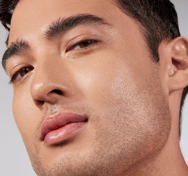 Lightform Extended Hydration Foundation {Medium 09W}